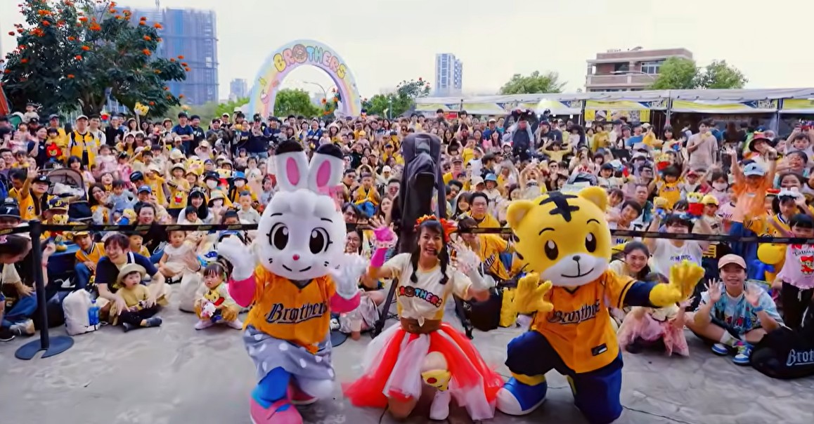 多くの親子が集まった前回イベント会場